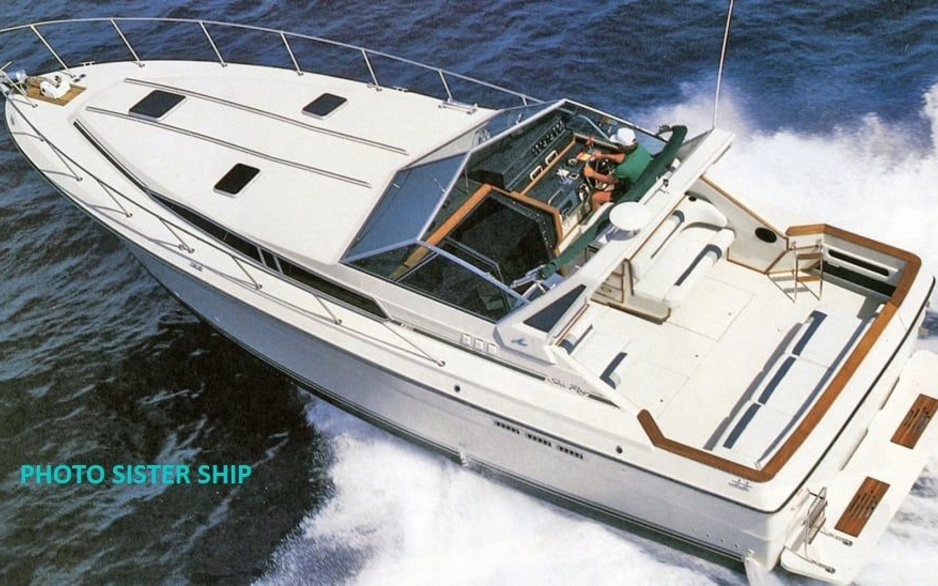 Sea Ray 390 Express Cruiser motor yacht for sale UK