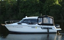 Merry Fisher 795 moored on Loch Lomond
